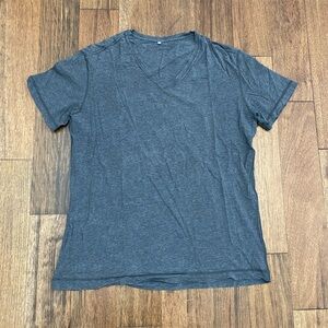 Lululemon Grey Classic V-Neck Tee Mens Size XXL